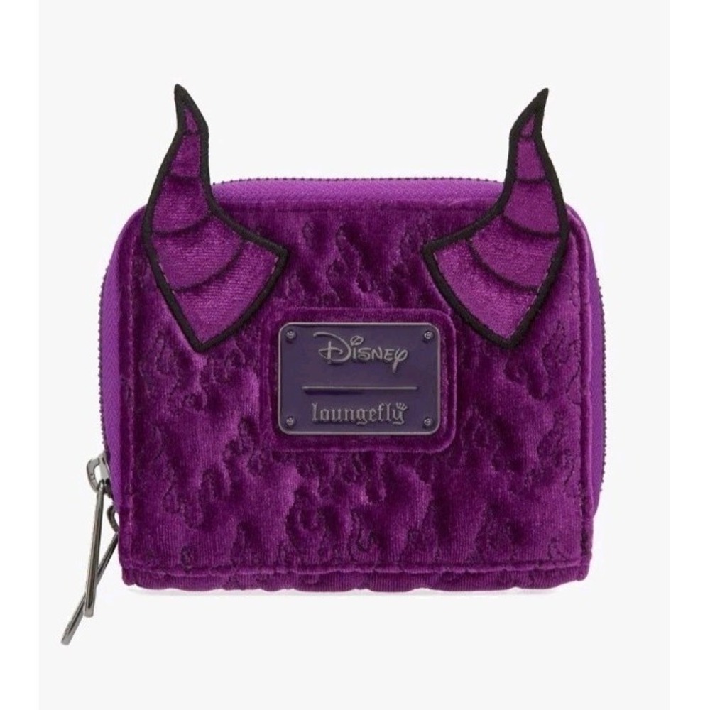 NWT Loungefly Disney Sleeping Beauty‎ Purple Velvet Maleficent Accordion Wallet